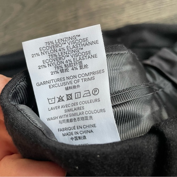 Frank And Oak Black Cropped Pants (Alice straight fit) - Size 2 - Picture 5 of 7